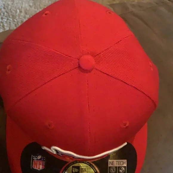 🔥🔥SOLD🔥🔥NWT Kansas City Chiefs flat bill fitted cap 59 Fifty size 7 1/8 NFL - Picture 5 of 5